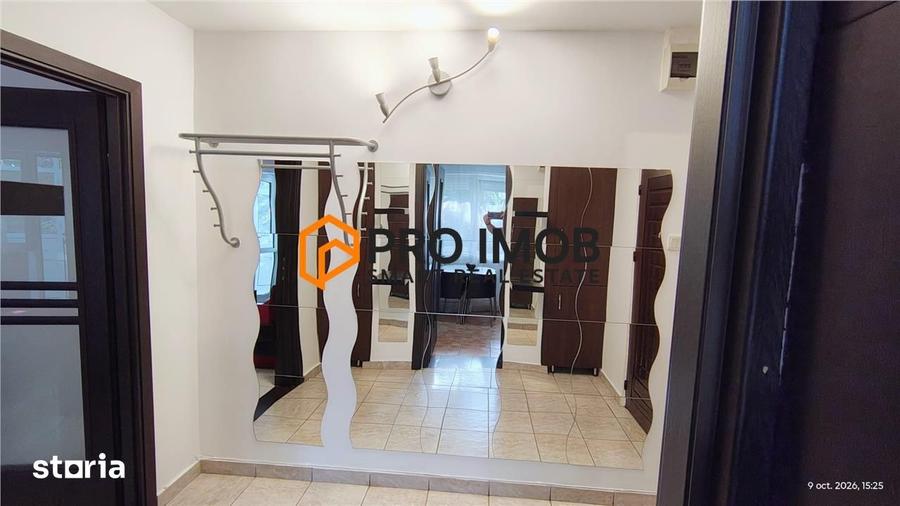 Apartament cu 2 camere semidecomandat, mobilat în Micro 3