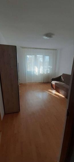 Apartament cu 2 camere decomandat în Micro 14