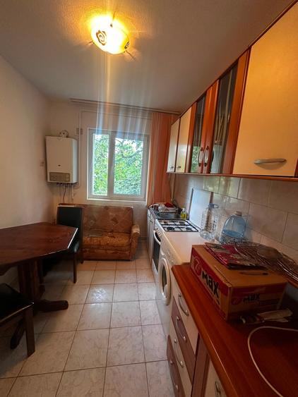 Apartament cu 2 camere semidecomandat în Tătărași