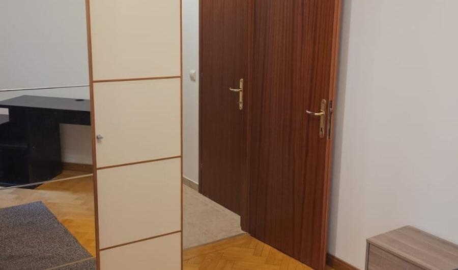 Apartament cu 3 camere în Primăverii