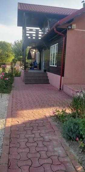 Casă cu 4 camere în Șipotele