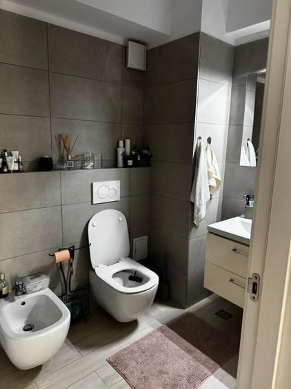 Apartament cu 2 camere decomandat, mobilat în Tudor Vladimirescu