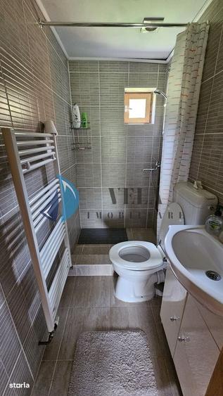 Casă cu 4 camere în Neagra