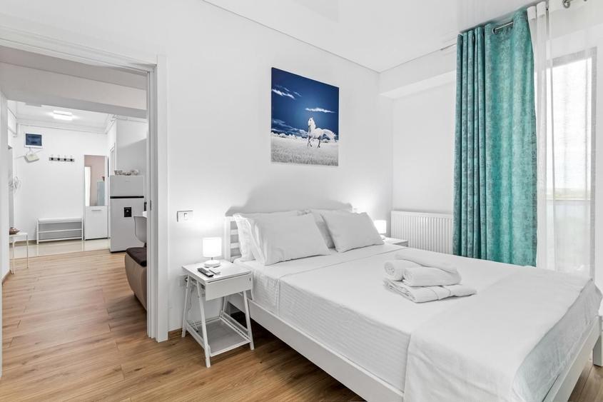 Apartament cu 2 camere decomandat în Exterior Vest