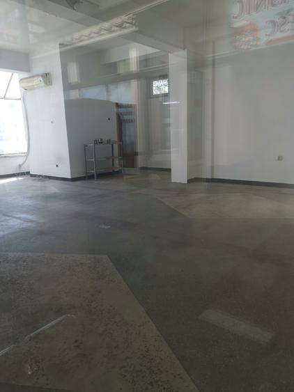 Spațiu comercial, de 64 mp, în Central