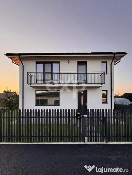 Casă cu 5 camere cu Teren 350 Mp în Matraca