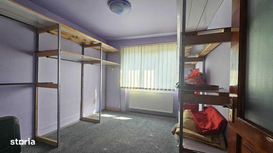 Apartament cu 4 camere în Central