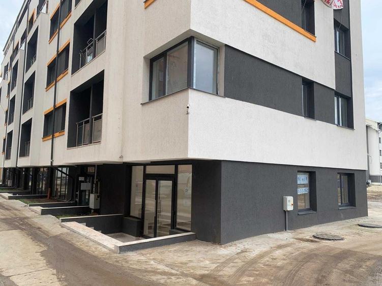 Spațiu comercial, de 49 mp, în Militari