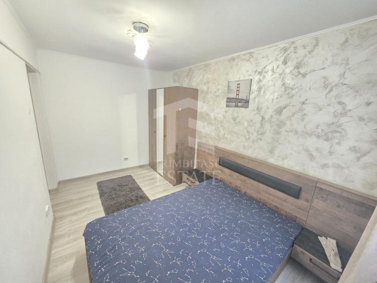 Apartament cu 3 camere semidecomandat, mobilat în Baicului