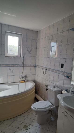 Apartament cu 5 camere circular în P-ța Muncii
