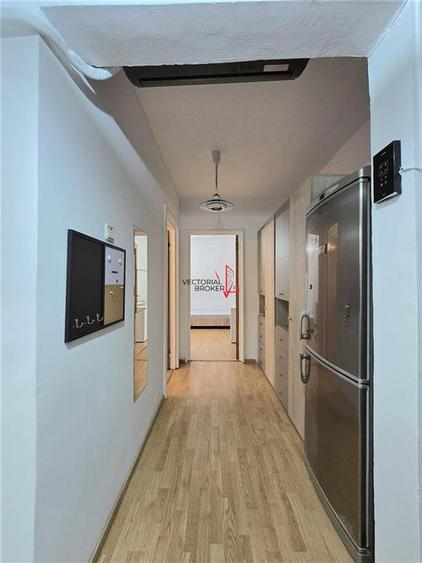 Apartament cu 2 camere decomandat în Tei