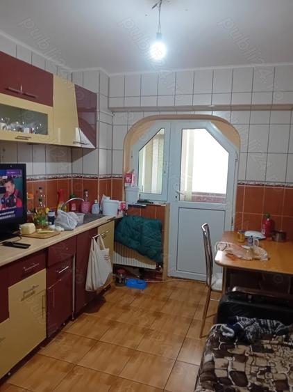 Apartament cu 2 camere decomandat în Radu Negru