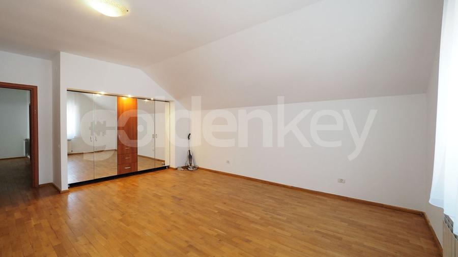 Vilă cu 5 dormitoare | piscina | 550mp gradina | garaj dublu - 19