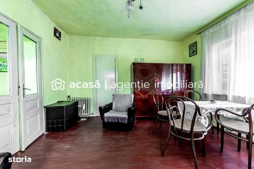 VANDUT! Casa de vanzare cu 3 camere in Chisineu Cris - 1