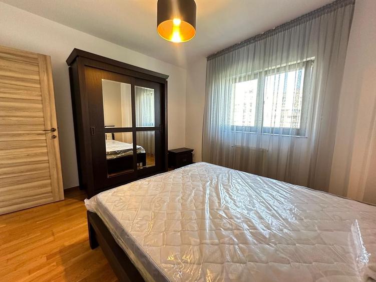 Apartament cu 2 camere decomandat în Centrul Civic