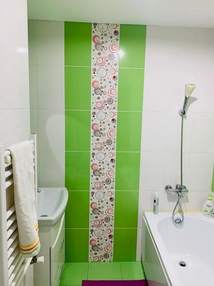 Garsonieră decomandată în Central
