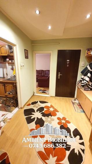 Apartament cu 2 camere decomandat, mobilat în Traian