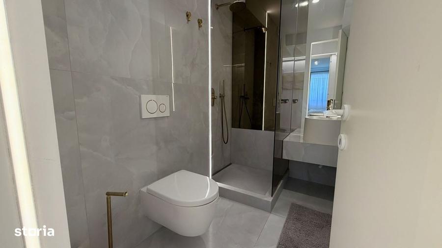 Apartament cu 3 camere decomandat în Pipera
