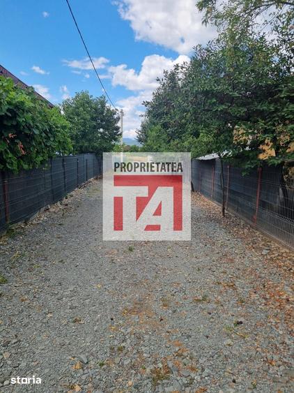 Teren de 9.7 mp, în Recea