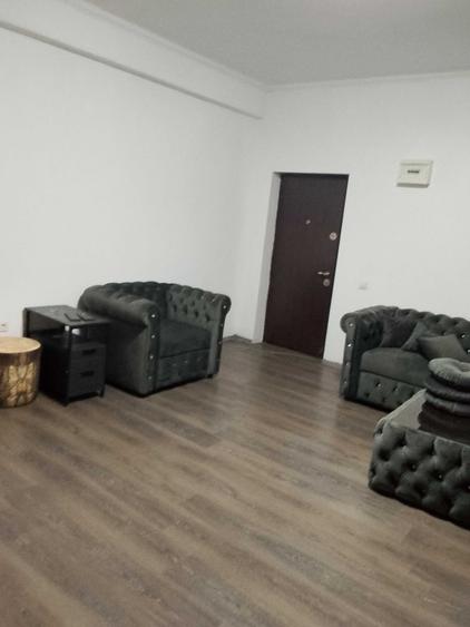 Apartament de inchiriat 3 camere locuri de parcare+ terasa - 1
