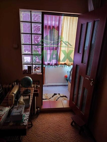 Apartament 2 camere , confort 2 nedecomandat – Zona Vest, Piata Aurora - 3