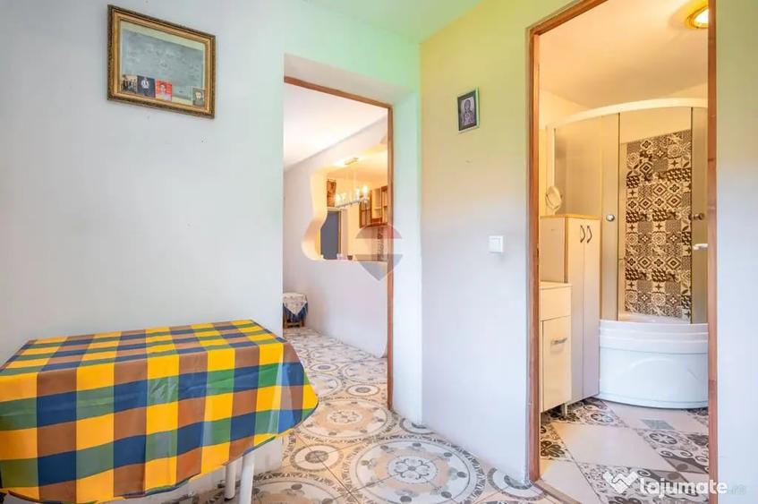 Casă cu 2 camere cu Teren 931 Mp în Șinca