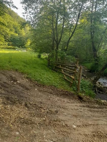 Teren de 2315 mp, în Boș