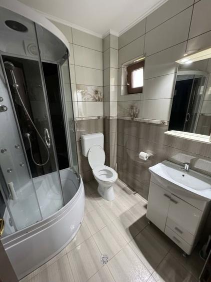 Casă individuală cu 4 camere cu Canalizare în Exterior Nord