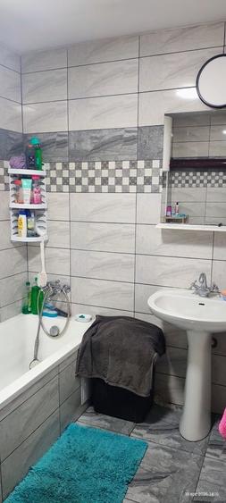 Casă cu 3 camere în Romanu