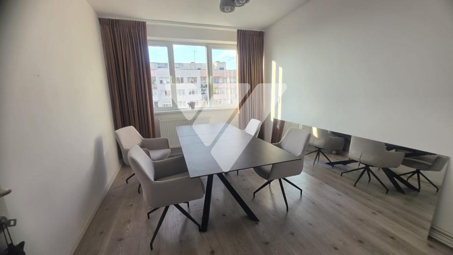 Apartament cu 3 camere decomandat, mobilat în Mihai Viteazul