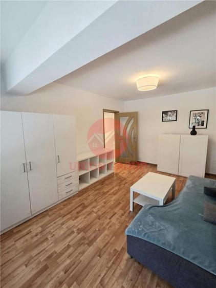 Apartament 2 Camere, Decomandat, Inel 2 - 1