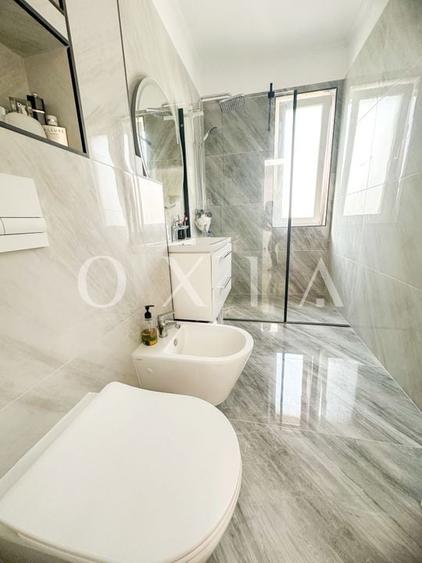 Duplex cu 4 camere cu Canalizare în Giroc