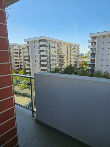 Apartament cu 2 camere decomandat în Berceni