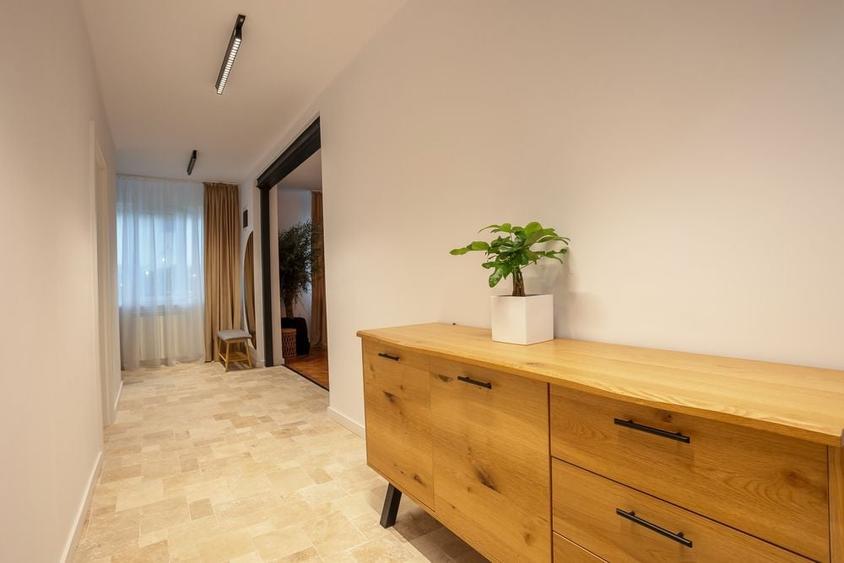Casă cu 3 camere cu Teren 700 Mp în Dâmbul Rotund
