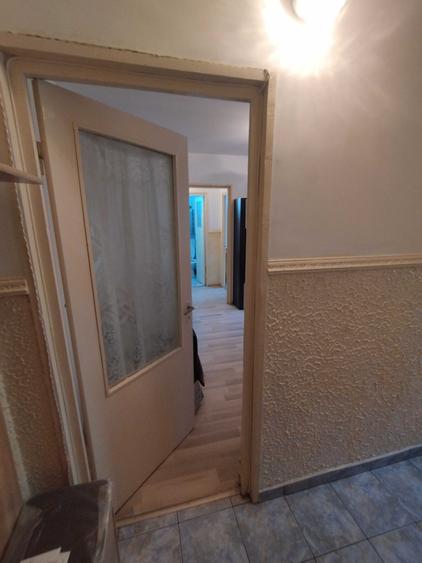 Apartament cu 2 camere semidecomandat în Vest