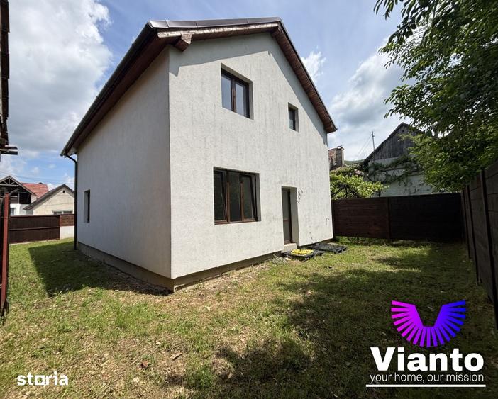 Casă cu 4 camere cu Teren 235 Mp în Gura Râului