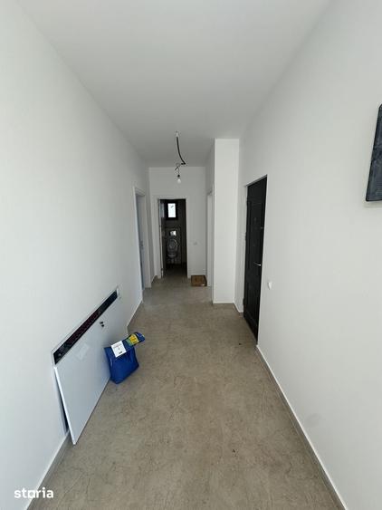 Casă cu 3 camere cu Teren 450 Mp în Central