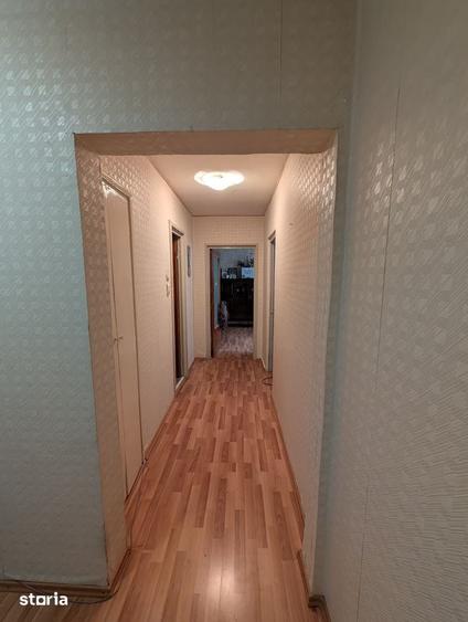 Apartament cu 2 camere decomandat în Titan