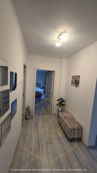 Apartament cu 2 camere decomandat în Republicii