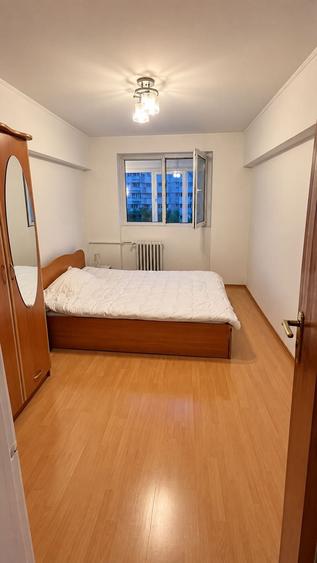 Apartament cu 3 camere decomandat în Pantelimon