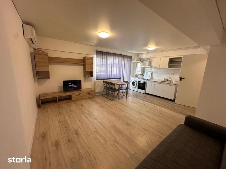 Apartament cu 3 camere decomandat în Theodor Pallady