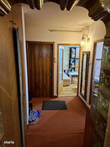Apartament cu 2 camere decomandat în Popa Șapcă