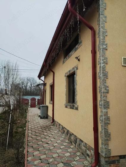 Casă cu 2 camere cu Teren 627 Mp în Topliceni