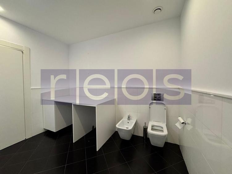 Apartament cu 4 camere decomandat în Primăverii