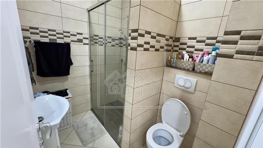 Apartament cu 2 camere decomandat în Cisnădie