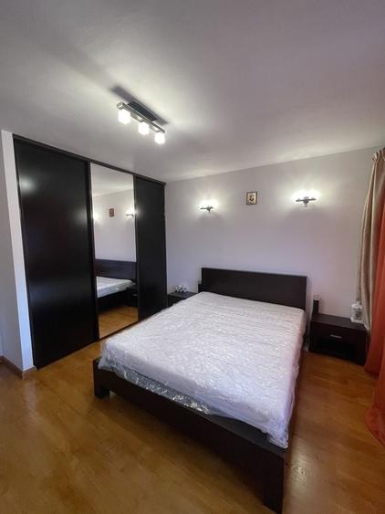 Apartament cu 3 camere decomandat în Andrei Mureșanu