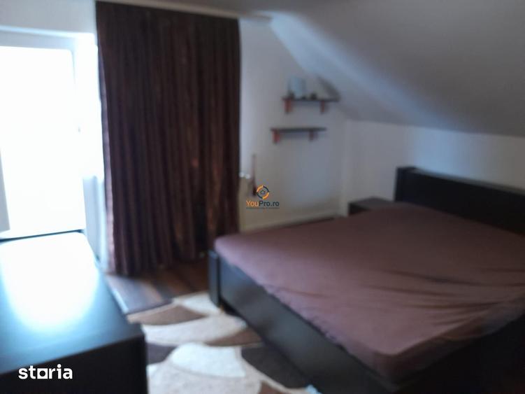 Casă cu 6 camere cu Teren 500 Mp în Ronaț