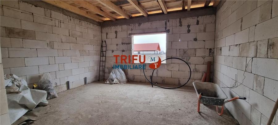 Casă individuală cu 4 camere cu Teren 600 Mp în Partoș
