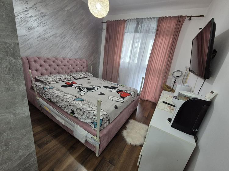 Apartament cu 3 camere decomandat în Militari