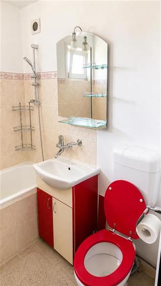 Apartament cu 2 camere semidecomandat în Astra